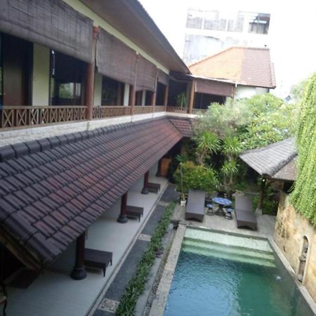 โรงแรมทามันอยูเลเจียน เลอกีอัน ภายนอก รูปภาพ